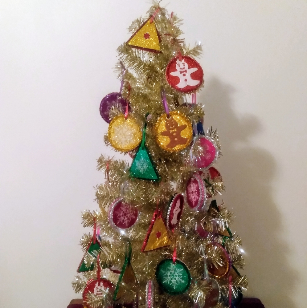 🎄UNIQUE!!! | Upcycled Cardboard Christmas Ornaments - Picture 4 of 6